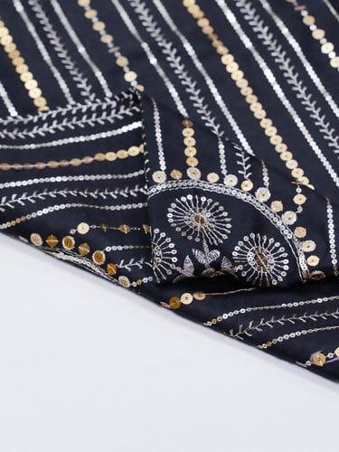 لينن مطرز على ترتر