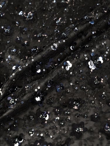 تل مطرز مشغو شك بالخرز والترتر