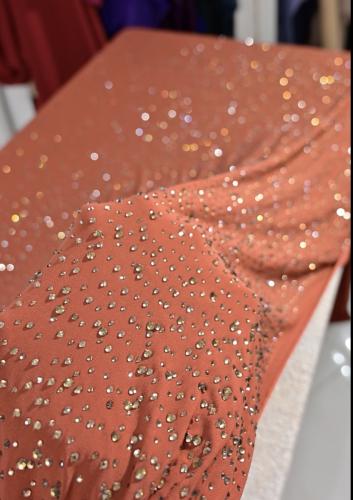 قطعة سترتش مشغول بالكرستال ( لون طوبي )