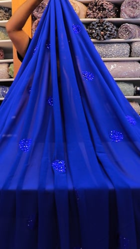 قطعة شيفون مشغول بالكرستال ( لون ازرق ملكي )