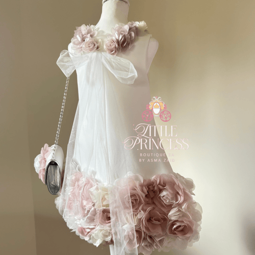 White rose dress + bag فستان الجوري ابيض شامل الحق...
