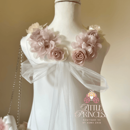 White rose dress + bag فستان الجوري ابيض شامل الحق...