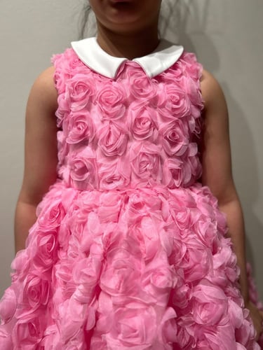 فستان الورود