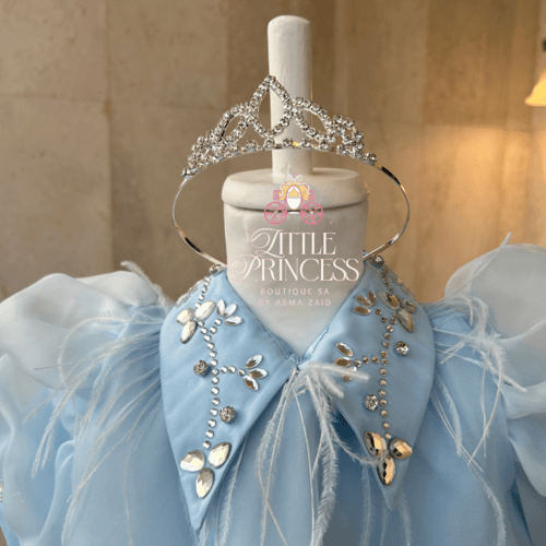 Light blue chiffon dress with crystal collar + hai...