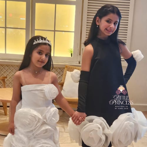 White roses bouquet dress فستان بوكية الورود الأبي...