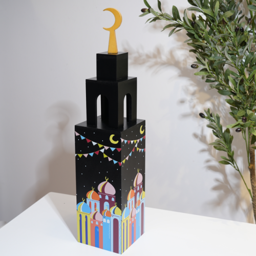 ديكور رمضاني مسجد خشبي برسومات مساجد ملونة وهلال ذ...