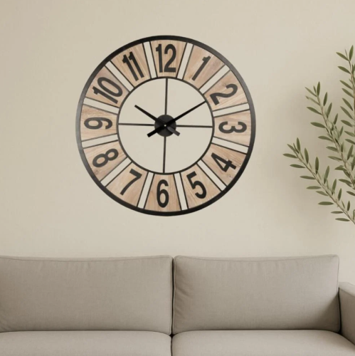 ساعة جدارية