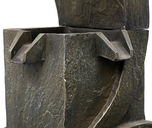 نافورة مياة مكونة من طبقات بشكل صخري مقاس 30×85 سم