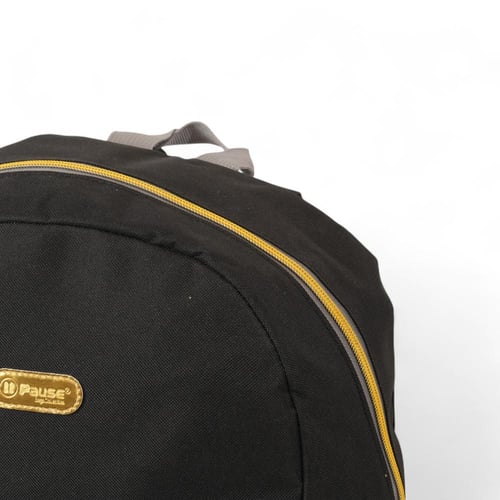 مجموعة شنطة ظهر مدرسية 4 في 1 بتصميم مميز لون اسود