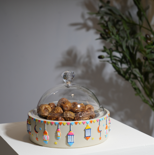 صحن تقديم تمرية فاخر بنقوش فوانيس ملونة وغطاء أكري...