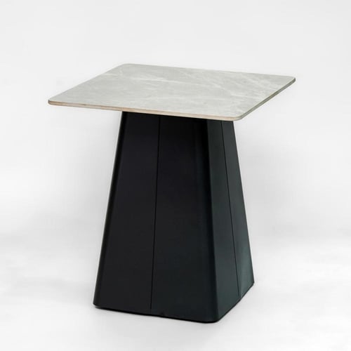 أطقم طاولات مصنوع من السيراميك بتصميم مميز باللون...