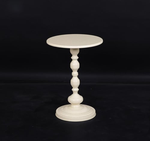 طاولة جانبية دائرية بتصميم مودرن لون ابيض