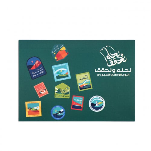 ملصقات بتصميات للاحتفال باليوم الوطني باللون الاخض...