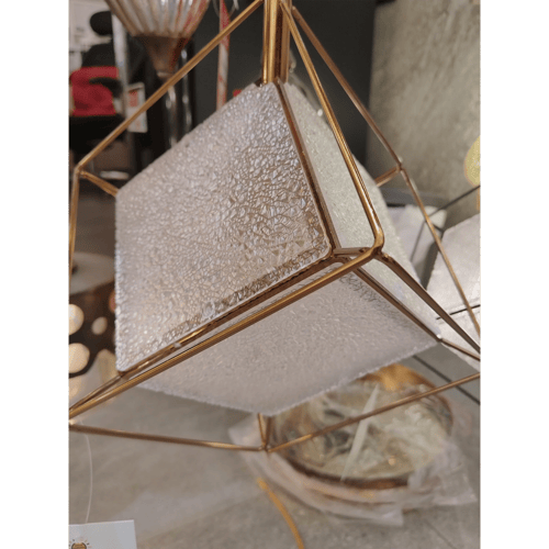 ابليك مكعب ذهبي