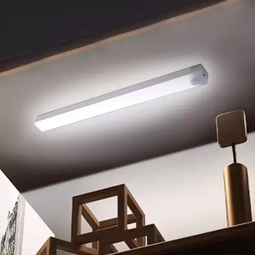 مصباح خزانة LED بطارية مع مستشعر حركة شحن USB-Type C