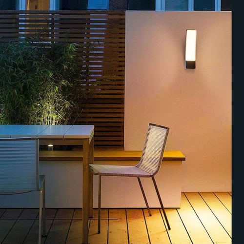 جداري منحني اسود و ابيض