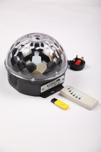 مصباح ديسكو - المنتج غير خاضع للضمان لانها أسعار ت...