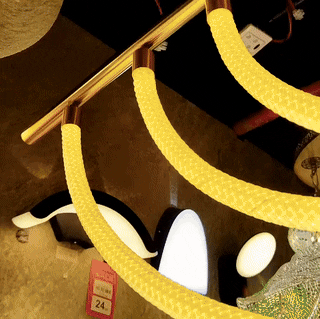 نجفة اشرطة ليد ذهبي 115 سم