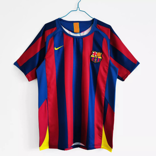 كلاسيك تيشيرت برشلونة الأساسي 2006