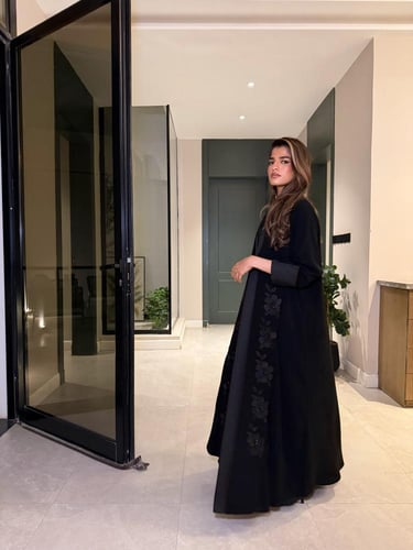 عباية ابرار اسود