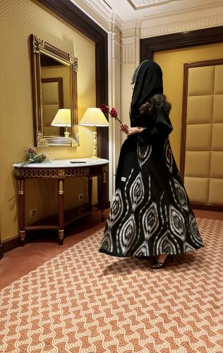 سلمى تطريز ابيض