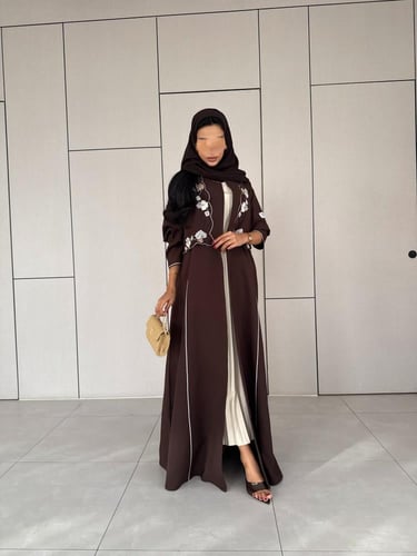 عباية وتين بني