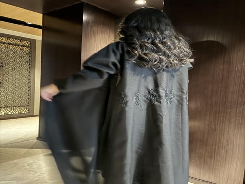 نورسين شك اسود