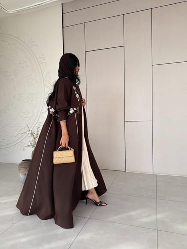 عباية وتين بني