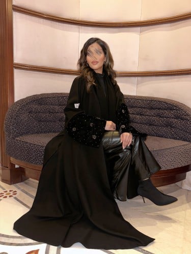 عباية رونق اسود