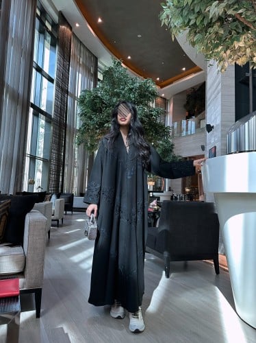 عباية زهراء