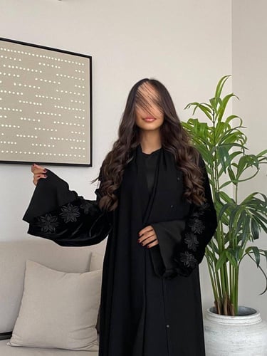 عباية جمانه اسود