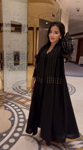 عباية توق اسود