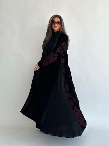 عباية مروج عنابي