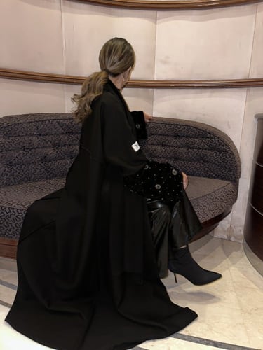 عباية رونق اسود