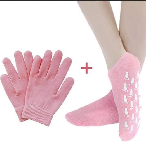 قفازات وشرابات الشطوب