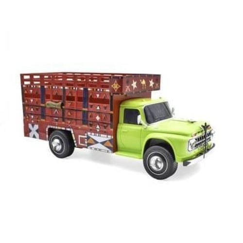 سياره فورد قديم