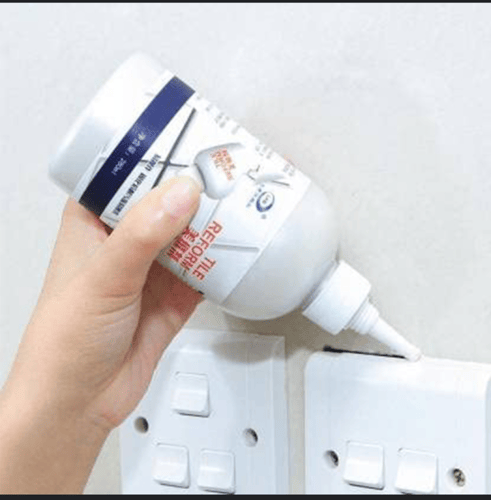 غراء الفتحات بين البلاط