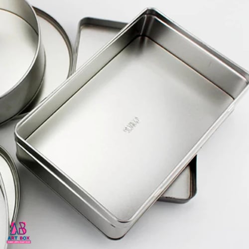 صندوق معدني