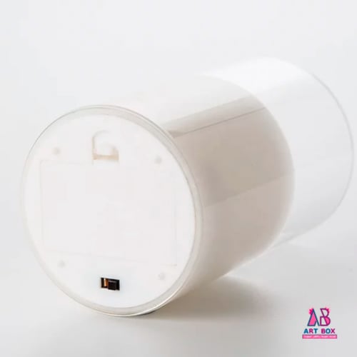 شمعة بلهب متأرجح يشبه اللهب الحقيقي بأضاءة led