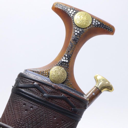 جنبية صنعاني حك زراف