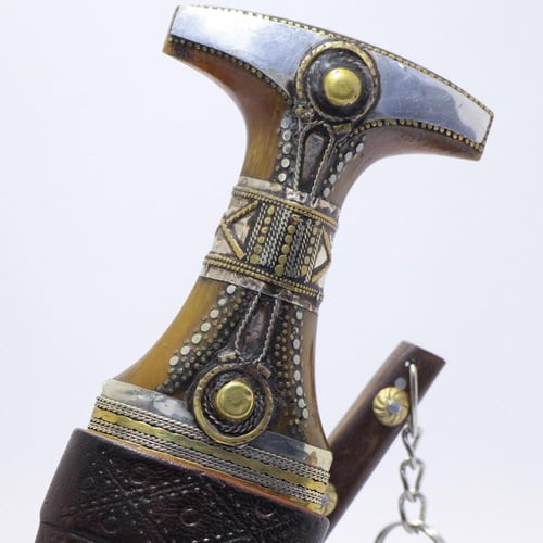 جنبية نجرانية وتر