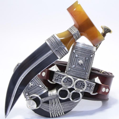 خنجر حك زراف معرق مقاس 5معدن مطلي فضة