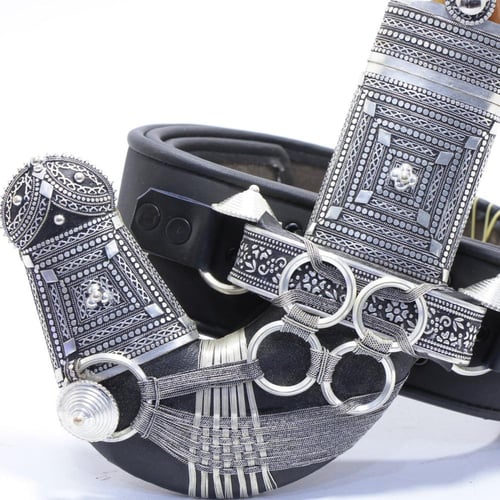 خنجر حك زراف معرق مقاس 5معدن مطلي فضة