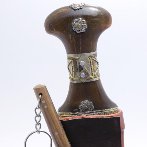 جنبيه نجرانية قرن طبيعي