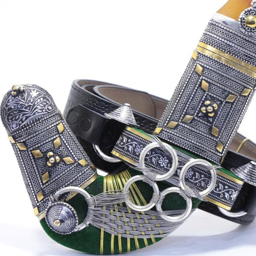 خنجر حك زراف معرق مقاس 5 معدن مطلي فضة