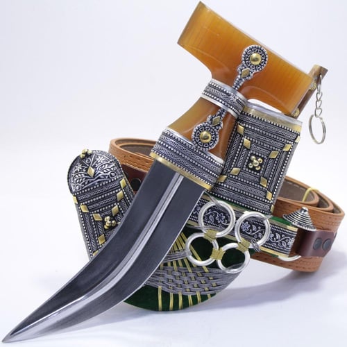 خنجر حك زراف معرق مقاس 5 معدن مطلي فضة