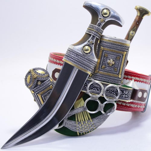 خنجر الراس قرن طبيعي سيال قصة عماني مقاس 5معدن مطل...