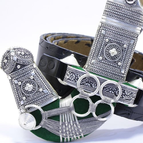 خنجر الراس وتر سيال قصة عماني مقاس 5معدن مطلي فضة