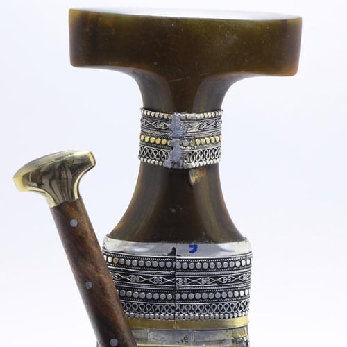 خنجر مقاس5 صب معدن مطلي فضة الراس قرن طبيعي