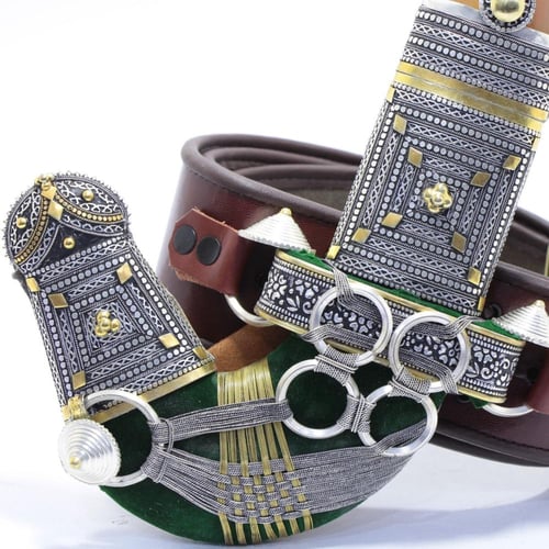 خنجر حك زراف معرق مقاس 5معدن مطلي فضة